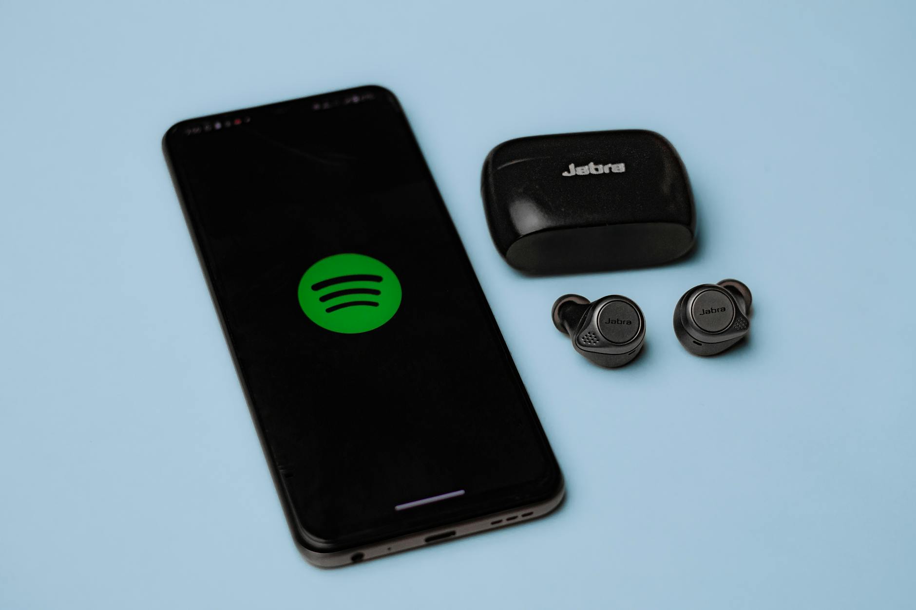 Spotify Free Update: Play Any Song in&nbsp;2025